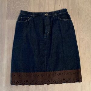 LIZ CLABORNE Jean Skirt With Eyelet Trim